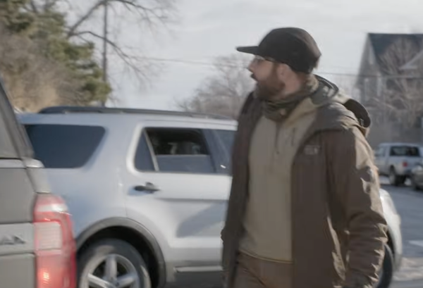 Alex Pretty vs SUV - real